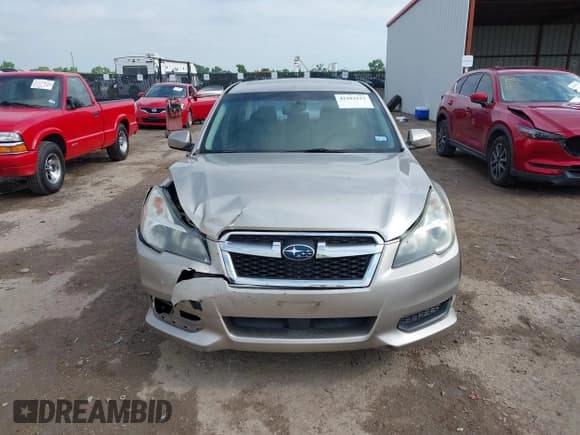 ✅ 2014 Subaru Legacy Premium • VIN: 4S3BMBD6XE3029700 • Lot: 42103113. Listed on IAAI with 105,043 mi. Free auction sales archive from the USA and detailed vehicle history report at DreamBid. Image 12.