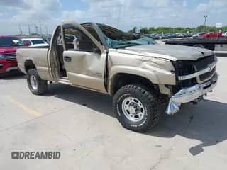 2004 Chevrolet Silverado 2500HD LS with VIN 1GCHK29204E287796, listed as a IAAI auction lot 42839864 with 176,186 mi miles and . Bid and sale history available at DreamBid. Image 1.