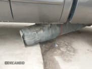 ✅ 2002 Ford F-250 XL • VIN: 1FTNX20L12EA24787 • Lot: 41412810. Wystawiony na IAAI z przebiegiem 273 908 mil. Bezpłatny archiwum sprzedaży aukcyjnych z USA i szczegółowy raport historii pojazdu na DreamBid. Zdjęcie 6.