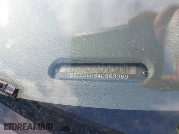 2004 Dodge Neon SXT z VIN 1B3ES56C84D560069, wystawiony jako IAAI lot #41988701 z przebiegiem Nie podano mil oraz . Historia ofert i sprzedaży dostępna na DreamBid. Obrazek 11.