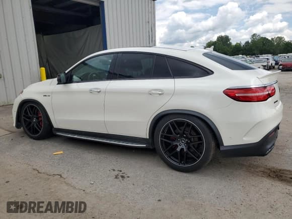 ✅ 2019 Mercedes-Benz GLE 63 S AMG • VIN: 4JGED7FB0KA139257 • Lot: 63205144. Wystawiony na Copart z przebiegiem 32 846 mil. Bezpłatny archiwum sprzedaży aukcyjnych z USA i szczegółowy raport historii pojazdu na DreamBid. Zdjęcie 2.
