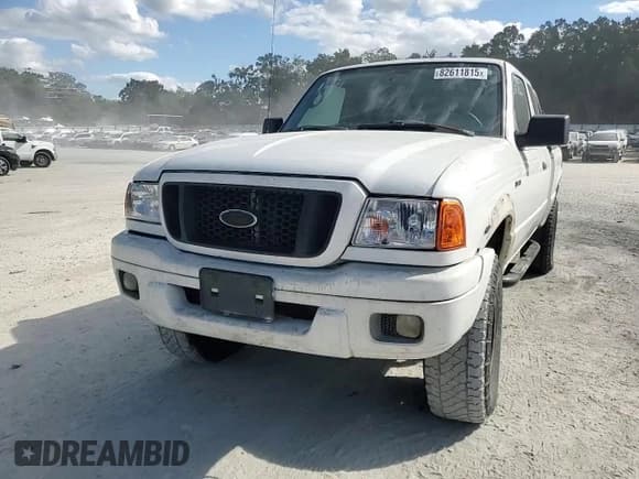 ✅ 2006 Ford Ranger XLT • VIN: 1FTZR45E66PA54556 • Lot: 82611815. Listed on Copart with 162,610 mi. Free auction sales archive from the USA and detailed vehicle history report at DreamBid. Image 14.