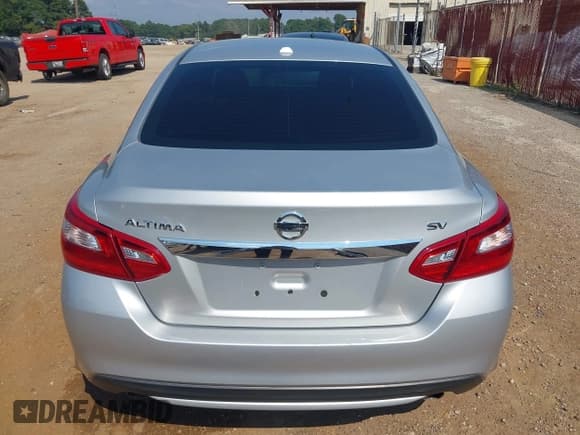 ✅ 2017 Nissan Altima SV • VIN: 1N4AL3AP5HC262413 • Lot: 43224431. Listed on IAAI with 163,929 mi. Free auction sales archive from the USA and detailed vehicle history report at DreamBid. Image 17.