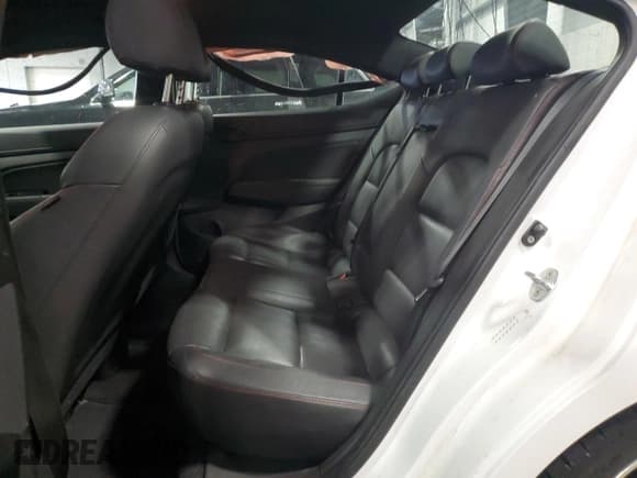 ✅ 2018 Hyundai Elantra Sport • VIN: KMHD04LB8JU504520 • Lot: 81213065. Listed on Copart with 133,312 mi. Free auction sales archive from the USA and detailed vehicle history report at DreamBid. Image 10.