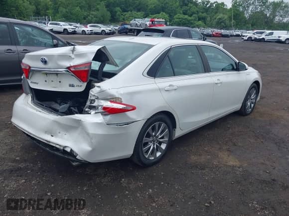 2015 Toyota Camry LE with VIN 4T1BD1FK3FU165162, listed as a IAAI auction lot 42536038 with 67,195 mi miles and . Bid and sale history available at DreamBid. Image 4.