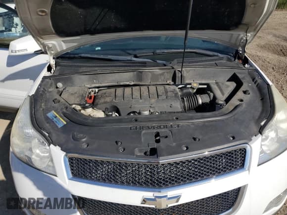 ✅ 2010 Chevrolet Traverse 2LT • VIN: 1GNLRGED2AS112416 • Lot: 86270695. Wystawiony na Copart z przebiegiem 151 578 mil. Bezpłatny archiwum sprzedaży aukcyjnych z USA i szczegółowy raport historii pojazdu na DreamBid. Zdjęcie 12.