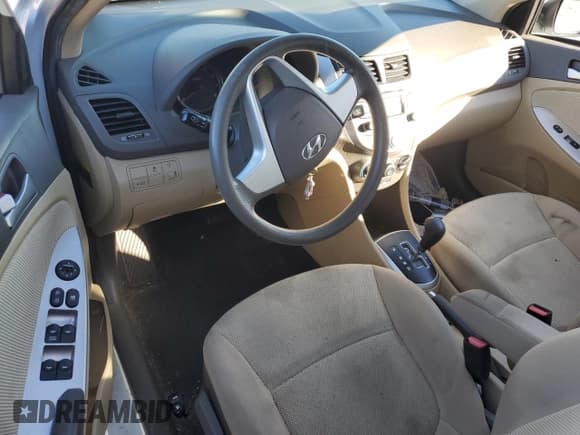 ✅ 2013 Hyundai Accent GLS • VIN: KMHCT4AEXDU399032 • Лот: 81406374. Опубликован ранее на Copart с пробегом Не указан. Бесплатный доступ к архиву аукционных продаж из США и подробный отчёт об истории автомобиля на DreamBid. Изображение 8.