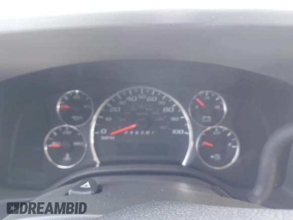 ✅ 2025 Chevrolet Express Passenger LS • VIN: 1GAZGNFP5S1105935 • Lot: 43649821. Listed on IAAI with Not provided. Free auction sales archive from the USA and detailed vehicle history report at DreamBid. Image 7.