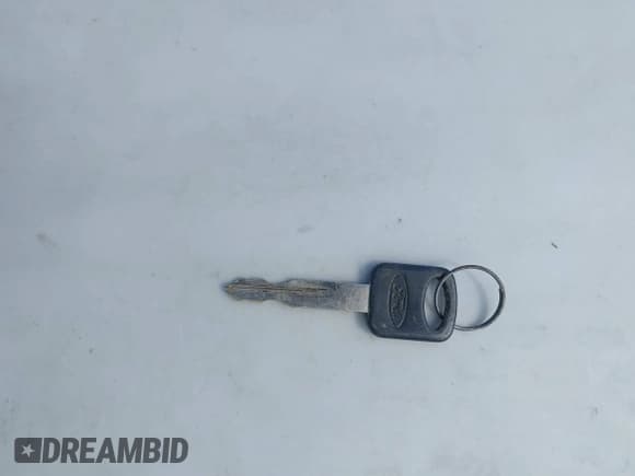 ✅ 1998 Ford F-150 • VIN: 2FTZX1727WCA77479 • Lot: 42685001. Listed on IAAI with 103,875 mi. Free auction sales archive from the USA and detailed vehicle history report at DreamBid. Image 11.