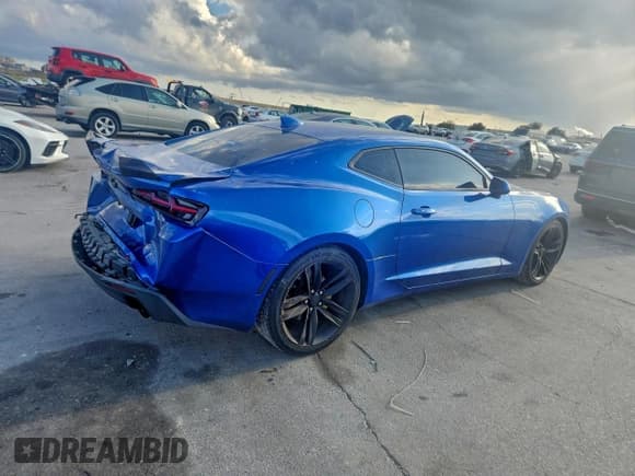 ✅ 2017 Chevrolet Camaro 1LT • VIN: 1G1FB1RS1H0210223 • Lot: 94280415. Listed on Copart with 147,476 mi. Free auction sales archive from the USA and detailed vehicle history report at DreamBid. Image 3.