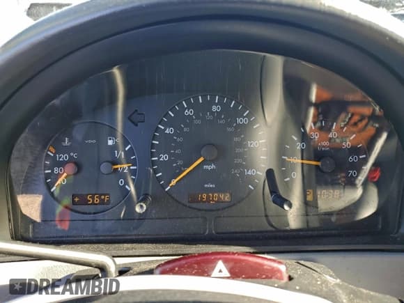 ✅ 2003 Mercedes-Benz M 320 • VIN: 4JGAB54E73A380692 • Лот: 95369775. Опубликован ранее на Copart с пробегом 197 042 миль. Бесплатный доступ к архиву аукционных продаж из США и подробный отчёт об истории автомобиля на DreamBid. Изображение 9.