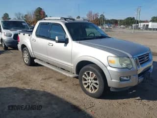✅ 2007 Ford Explorer Sport Trac Limited • VIN: 1FMEU53K17UA10622 • Lot: 43653505. Wystawiony na IAAI z przebiegiem 178 680 mil. Bezpłatny archiwum sprzedaży aukcyjnych z USA i szczegółowy raport historii pojazdu na DreamBid. Zdjęcie 1.