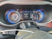 ✅ 2022 Chrysler Pacifica Touring L • VIN: 2C4RC1BG0NR162738 • Lot: 82394305. Wystawiony na Copart z przebiegiem 99 409 mil. Bezpłatny archiwum sprzedaży aukcyjnych z USA i szczegółowy raport historii pojazdu na DreamBid. Zdjęcie 9.