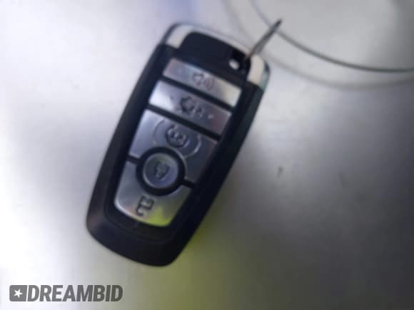 ✅ 2022 Ford Mustang EcoBoost • VIN: 1FATP8UH3N5124464 • Lot: 42927633. Wystawiony na IAAI z przebiegiem 62 827 mil. Bezpłatny archiwum sprzedaży aukcyjnych z USA i szczegółowy raport historii pojazdu na DreamBid. Zdjęcie 11.