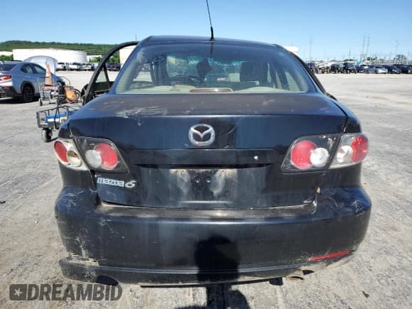 ✅ 2007 Mazda 6 i Touring • VIN: 1YVHP80C975M40636 • Lot: 57646955. Wystawiony na Copart z przebiegiem Nie podano. Bezpłatny archiwum sprzedaży aukcyjnych z USA i szczegółowy raport historii pojazdu na DreamBid. Zdjęcie 6.