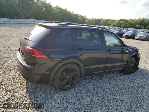 ✅ 2024 Volkswagen Tiguan SE R-Line Black • VIN: 3VV8B7AXXRM200669 • Lot: 60073905. Wystawiony na Copart z przebiegiem 1 382 mil. Bezpłatny archiwum sprzedaży aukcyjnych z USA i szczegółowy raport historii pojazdu na DreamBid. Zdjęcie 3.