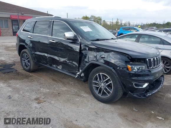 ✅ 2017 Jeep Grand Cherokee Limited • VIN: 1C4RJFBG9HC815972 • Lot: 43381317. Listed on IAAI with 89,684 mi. Free auction sales archive from the USA and detailed vehicle history report at DreamBid. Image 1.