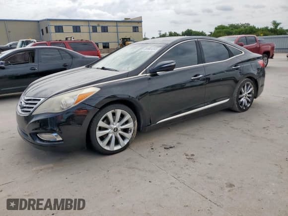 ✅ 2012 Hyundai Azera • VIN: KMHFH4JG1CA170223 • Лот: 59901245. Опубликован ранее на Copart с пробегом 172 210 миль. Бесплатный доступ к архиву аукционных продаж из США и подробный отчёт об истории автомобиля на DreamBid. Изображение 1.