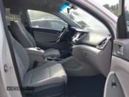 ✅ 2017 Hyundai Tucson SE • VIN: KM8J3CA47HU291725 • Лот: 43228174. Опубликован ранее на IAAI с пробегом 79 025 миль. Бесплатный доступ к архиву аукционных продаж из США и подробный отчёт об истории автомобиля на DreamBid. Изображение 5.