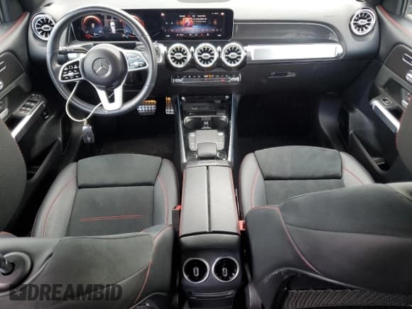 ✅ 2021 Mercedes-Benz GLB 250 • VIN: W1N4M4HB2MW114323 • Лот: 61951145. Опубликован ранее на Copart с пробегом 22 983 миль. Бесплатный доступ к архиву аукционных продаж из США и подробный отчёт об истории автомобиля на DreamBid. Изображение 8.