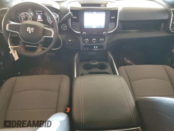 ✅ 2024 Ram 2500 Big Horn • VIN: 3C6UR5DL7RG269685 • Lot: 85379685. Listed on Copart with 16,133 mi. Free auction sales archive from the USA and detailed vehicle history report at DreamBid. Image 8.