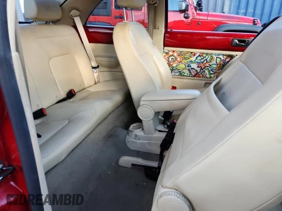 ✅ 2007 Volkswagen Beetle • VIN: 3VWRW31CX7M502700 • Lot: 90595915. Listed on Copart with 53,100 mi. Free auction sales archive from the USA and detailed vehicle history report at DreamBid. Image 10.