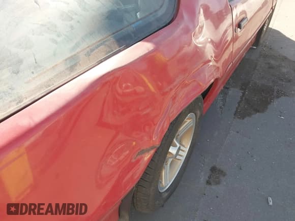 ✅ 1989 Chevrolet Camaro • VIN: 1G1FP21F9KL132317 • Лот: 43680953. Опубликован ранее на IAAI с пробегом 16 301 миль. Бесплатный доступ к архиву аукционных продаж из США и подробный отчёт об истории автомобиля на DreamBid. Изображение 18.