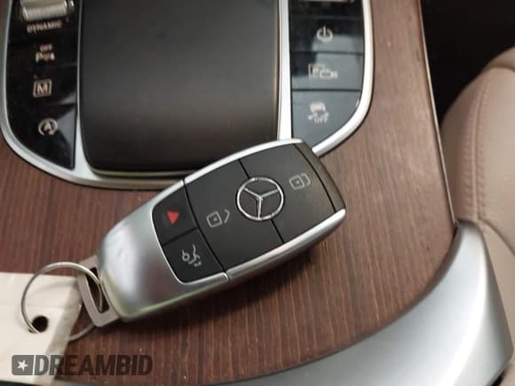 ✅ 2021 Mercedes-Benz GLC 300 • VIN: W1N0G8EB8MF903917 • Lot: 42661422. Listed on IAAI with 45,680 mi. Free auction sales archive from the USA and detailed vehicle history report at DreamBid. Image 11.