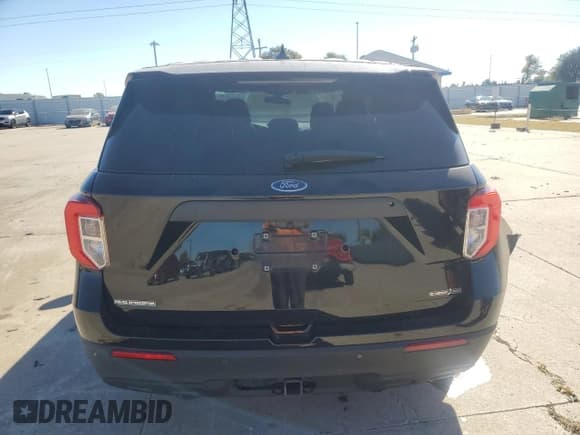 ✅ 2021 Ford Police Interceptor Utility • VIN: 1FM5K8AC6MGC33090 • Lot: 77366694. Wystawiony na Copart z przebiegiem 35 791 mil. Bezpłatny archiwum sprzedaży aukcyjnych z USA i szczegółowy raport historii pojazdu na DreamBid. Zdjęcie 6.