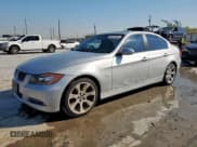 ✅ 2007 BMW 3 Series 335i • VIN: WBAVB73507P101327 • Лот: 84618445. Опубликован ранее на Copart с пробегом 175 393 миль. Бесплатный доступ к архиву аукционных продаж из США и подробный отчёт об истории автомобиля на DreamBid. Изображение 1.