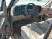 2005 Chevrolet Silverado 1500 Work Truck с VIN 1GCEC14X25Z179607, выставлен на аукционе Copart как лот 59317655 с пробегом 117 648 миль миль и Списание • Salvage title. История ставок и продаж доступна на DreamBid. Изображение 8.