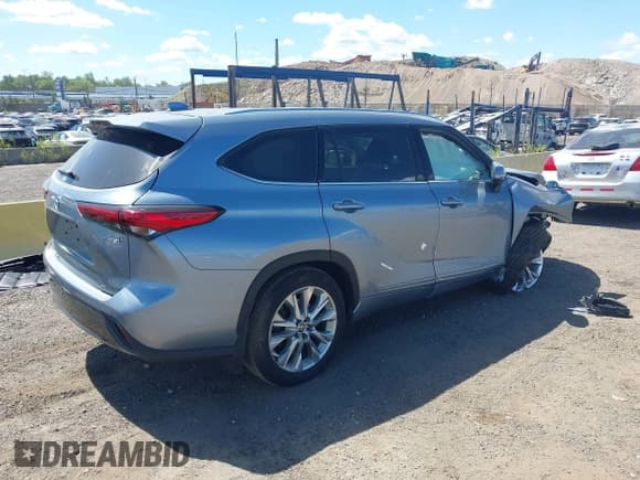 ✅ 2021 Toyota Highlander Hybrid Limited • VIN: 5TDXBRCH4MS028238 • Лот: 43090806. Опубликован ранее на IAAI с пробегом 56 328 миль. Бесплатный доступ к архиву аукционных продаж из США и подробный отчёт об истории автомобиля на DreamBid. Изображение 4.