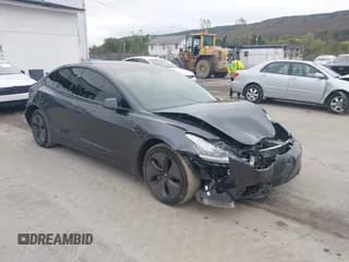 ✅ 2018 Tesla Model 3 Long Range Battery • VIN: 5YJ3E1EB0JF131365 • Lot: 43436652. Listed on IAAI with 131,129 mi. Free auction sales archive from the USA and detailed vehicle history report at DreamBid. Image 1.