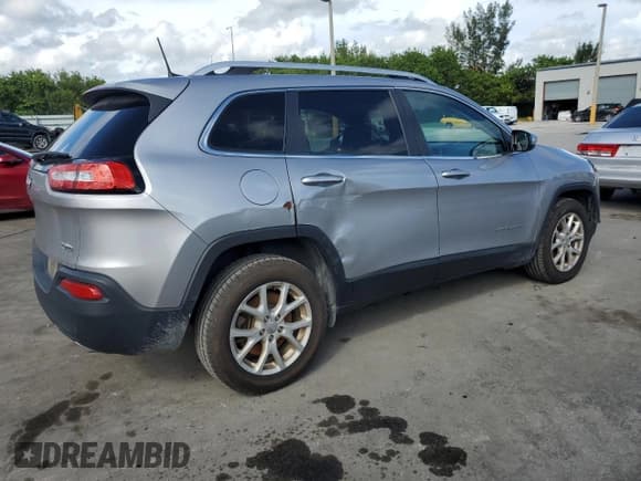 ✅ 2018 Jeep Cherokee Latitude • VIN: 1C4PJLCXXJD533604 • Lot: 84954615. Wystawiony na Copart z przebiegiem 94 579 mil. Bezpłatny archiwum sprzedaży aukcyjnych z USA i szczegółowy raport historii pojazdu na DreamBid. Zdjęcie 3.