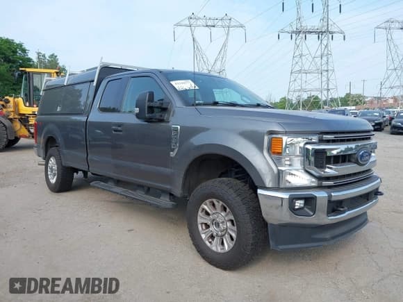 ✅ 2022 Ford F-250 XL • VIN: 1FT7X2BN0NED55131 • Lot: 42344577. Wystawiony na IAAI z przebiegiem 51 913 mil. Bezpłatny archiwum sprzedaży aukcyjnych z USA i szczegółowy raport historii pojazdu na DreamBid. Zdjęcie 1.