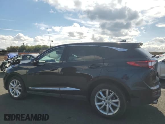 ✅ 2019 Acura RDX • VIN: 5J8TC1H30KL009549 • Lot: 62557645. Wystawiony na Copart z przebiegiem 29 330 mil. Bezpłatny archiwum sprzedaży aukcyjnych z USA i szczegółowy raport historii pojazdu na DreamBid. Zdjęcie 2.