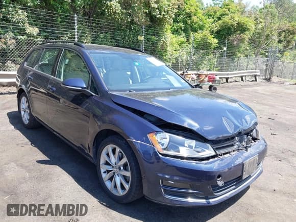 ✅ 2016 Volkswagen Golf TSI S • VIN: 3VWC17AUXGM514415 • Lot: 42178900. Wystawiony na IAAI z przebiegiem 47 342 mil. Bezpłatny archiwum sprzedaży aukcyjnych z USA i szczegółowy raport historii pojazdu na DreamBid. Zdjęcie 1.