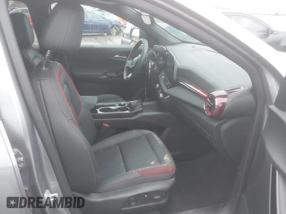 ✅ 2025 Chevrolet Equinox FWD RS • VIN: 3GNAXLEG1SL173319 • Lot: 43038770. Wystawiony na IAAI z przebiegiem 15 146 mil. Bezpłatny archiwum sprzedaży aukcyjnych z USA i szczegółowy raport historii pojazdu na DreamBid. Zdjęcie 5.