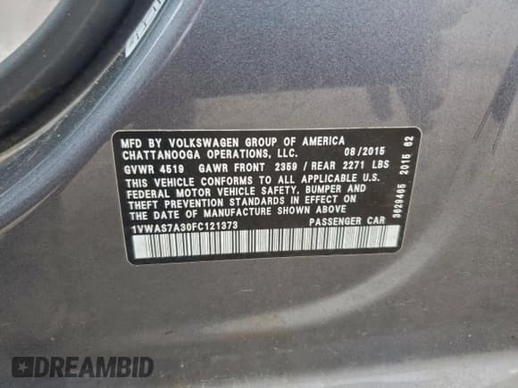 ✅ 2015 Volkswagen Passat S • VIN: 1VWAS7A30FC121373 • Lot: 93831955. Wystawiony na Copart z przebiegiem 84 327 mil. Bezpłatny archiwum sprzedaży aukcyjnych z USA i szczegółowy raport historii pojazdu na DreamBid. Zdjęcie 12.