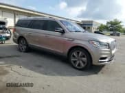 ✅ 2018 Lincoln Navigator Reserve • VIN: 5LMJJ3LT2JEL11953 • Lot: 66187935. Listed on Copart with 81,471 mi. Free auction sales archive from the USA and detailed vehicle history report at DreamBid. Image 4.