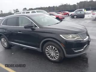 ✅ 2016 Lincoln MKX Select • VIN: 2LMTJ6KRXGBL53265 • Лот: 43860499. Опубликован ранее на IAAI с пробегом 130 037 миль. Бесплатный доступ к архиву аукционных продаж из США и подробный отчёт об истории автомобиля на DreamBid. Изображение 1.