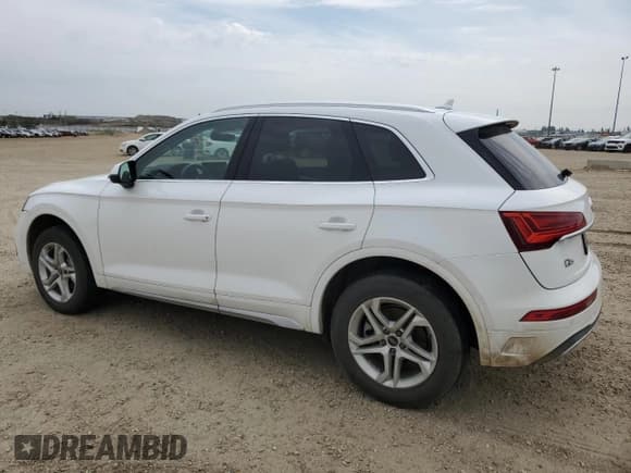 ✅ 2023 Audi Q5 Premium • VIN: WA1ABAFY8P2153381 • Lot: 62631785. Wystawiony na Copart z przebiegiem 52 111 mil. Bezpłatny archiwum sprzedaży aukcyjnych z USA i szczegółowy raport historii pojazdu na DreamBid. Zdjęcie 2.