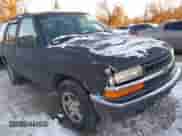2001 Chevrolet Blazer LT z VIN 1GNDT13W812169484, wystawiony jako IAAI lot #41237092 z przebiegiem 200 950 mil mil oraz . Historia ofert i sprzedaży dostępna na DreamBid. Obrazek 6.