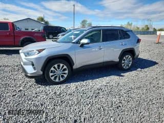 ✅ 2021 Toyota RAV4 Limited • VIN: JTMN1RFV9MD071383 • Lot: 82386745. Listed on Copart with 42,844 mi. Free auction sales archive from the USA and detailed vehicle history report at DreamBid. Image 1.