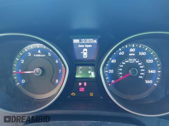 ✅ 2014 Hyundai Elantra • VIN: KMHD35LH0EU189204 • Lot: 43294568. Listed on IAAI with 121,570 mi. Free auction sales archive from the USA and detailed vehicle history report at DreamBid. Image 7.