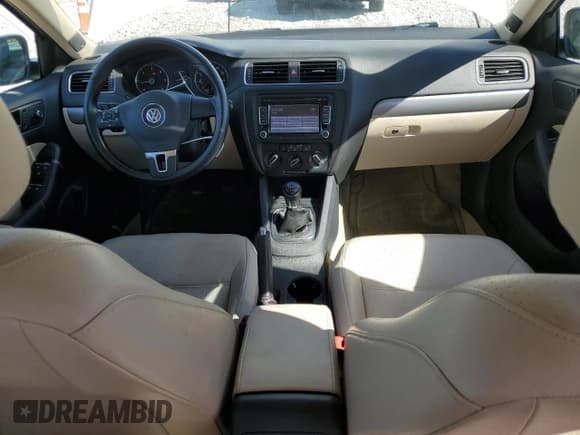 ✅ 2014 Volkswagen Jetta TDI • VIN: 3VW3L7AJ4EM408006 • Lot: 84481925. Wystawiony na Copart z przebiegiem 120 091 mil. Bezpłatny archiwum sprzedaży aukcyjnych z USA i szczegółowy raport historii pojazdu na DreamBid. Zdjęcie 8.