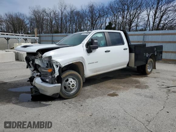 ✅ 2022 Chevrolet Silverado 3500 • VIN: 1GB4YSE72NF330775 • Lot: 50227885. Listed on Copart with 76,634 mi. Free auction sales archive from the USA and detailed vehicle history report at DreamBid. Image 1.