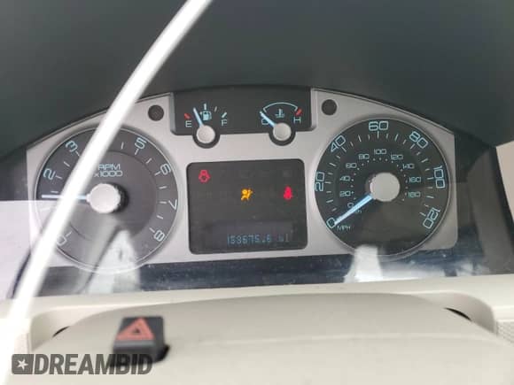 2011 Mercury Mariner z VIN 4M2CN8B76BKJ06364, wystawiony jako Copart lot #50040745 z przebiegiem 153 675 mil mil oraz Szkoda całkowita • Salvage title. Historia ofert i sprzedaży dostępna na DreamBid. Obrazek 9.