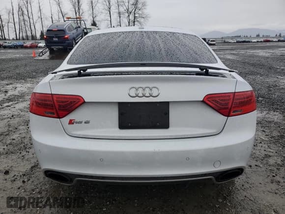 ✅ 2013 Audi RS 5 • VIN: WUAC6AFR4DA902998 • Lot: 46179095. Listed on Copart with 79,590 mi. Free auction sales archive from the USA and detailed vehicle history report at DreamBid. Image 6.