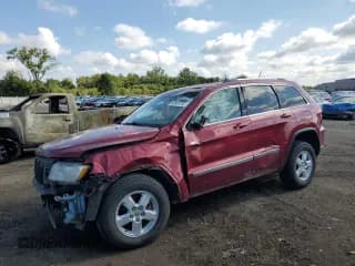 ✅ 2013 Jeep Grand Cherokee Laredo • VIN: 1C4RJFAG8DC548626 • Lot: 83855765. Listed on Copart with 134,866 mi. Free auction sales archive from the USA and detailed vehicle history report at DreamBid. Image 1.